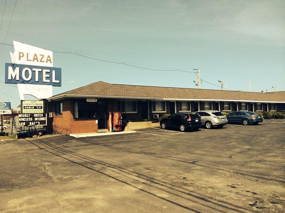 Plaza Inn Peabody Eksteriør billede