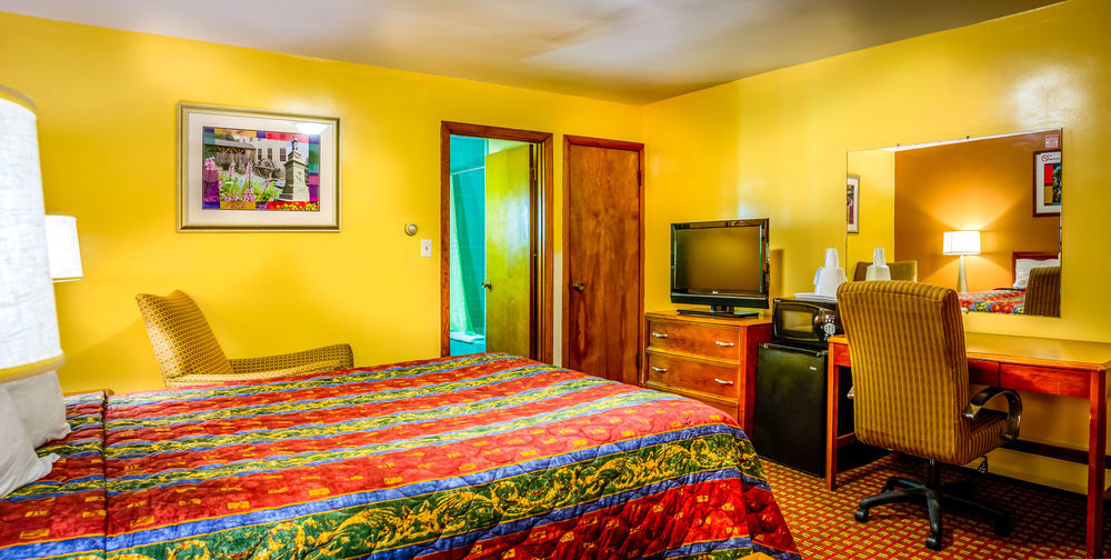Plaza Inn Peabody Eksteriør billede